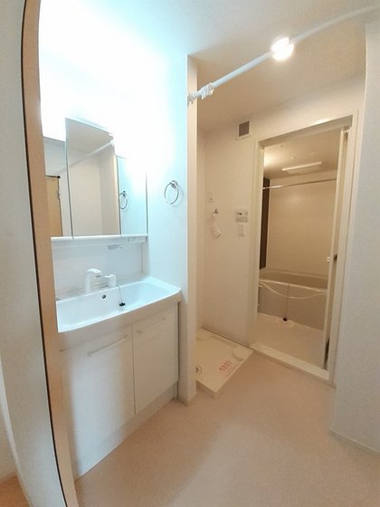 ウィステリア コーキ B