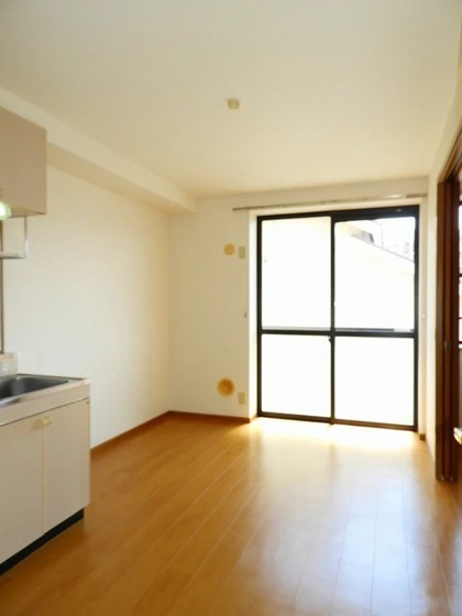 フラワーヒルズ B