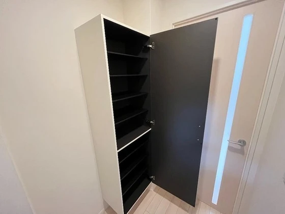 アン・ソン・ドュー