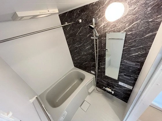 アン・ソン・ドュー