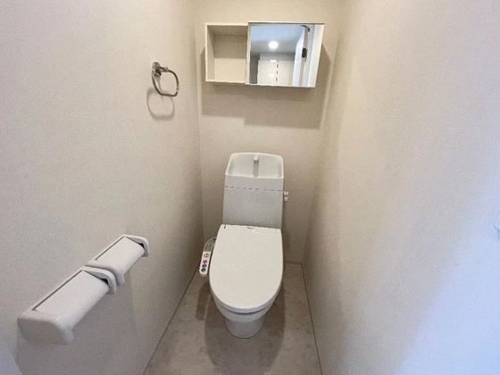 アン・ソン・ドュー