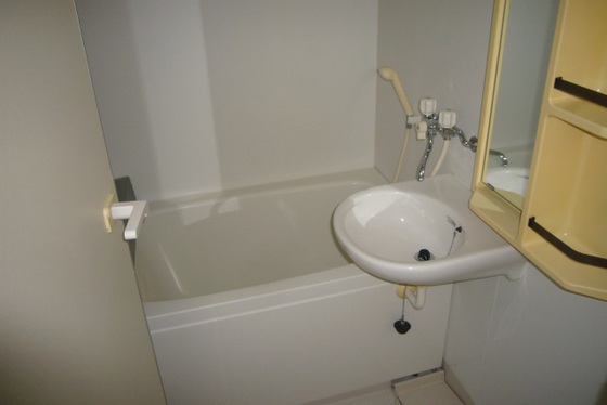 フォレストオエル国富