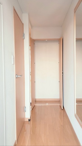 レオネクスト倉富