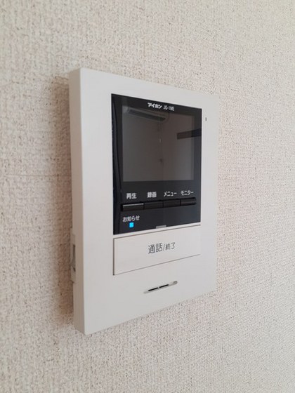 ウエスト・リバ-