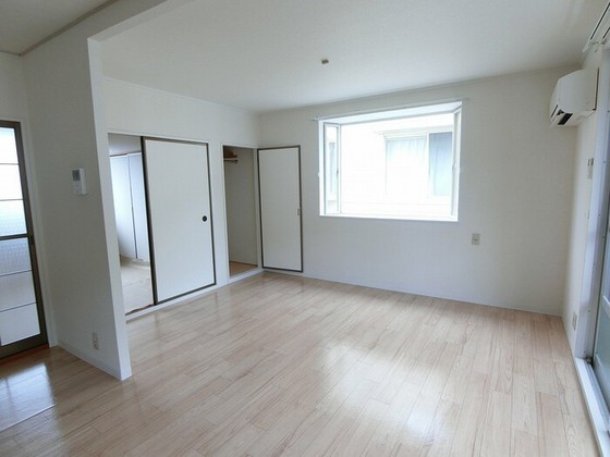 レヂデンス岡田 B