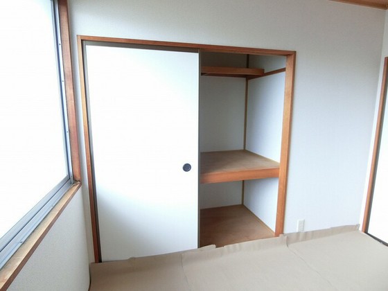 レヂデンス岡田 B