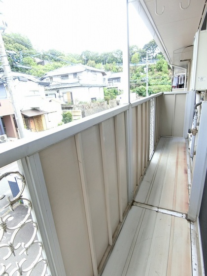 レヂデンス岡田 B