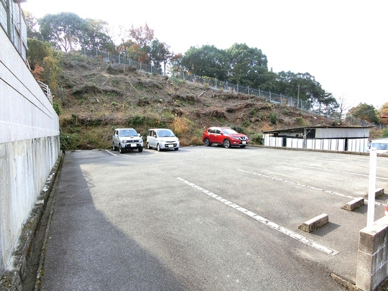 レヂデンス岡田 B