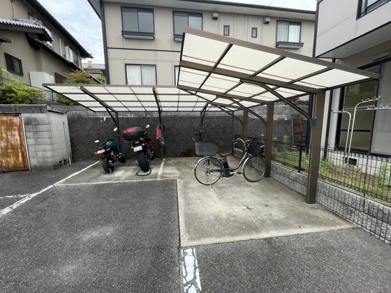 ウィンディア小林B