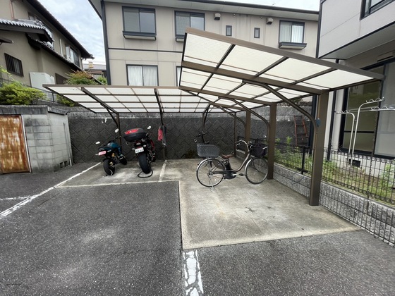 ウィンディア小林B