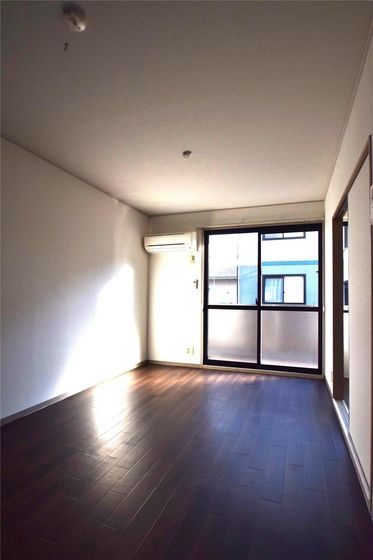 メゾン・シャルマン B