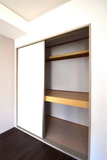 メゾン・シャルマン B