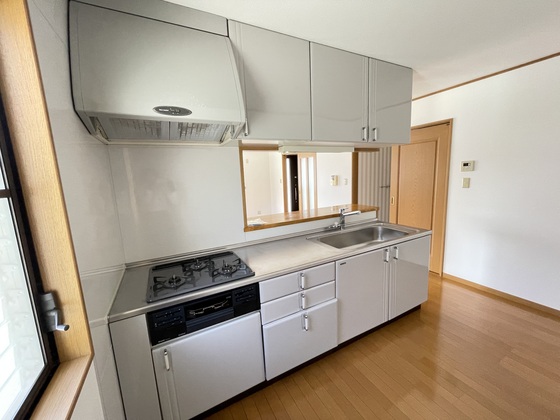 浅野メゾネット