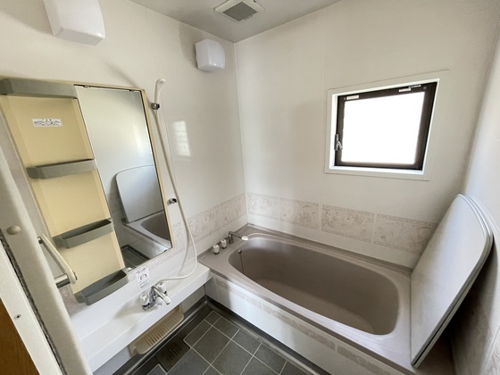 浅野メゾネット