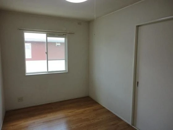 メゾンサンシャインB