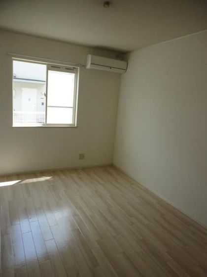 メゾンサンシャインB