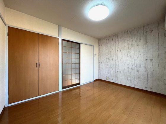 レクサス十日市Ⅱ