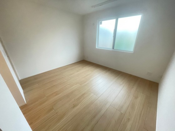 グリシーヌ串戸