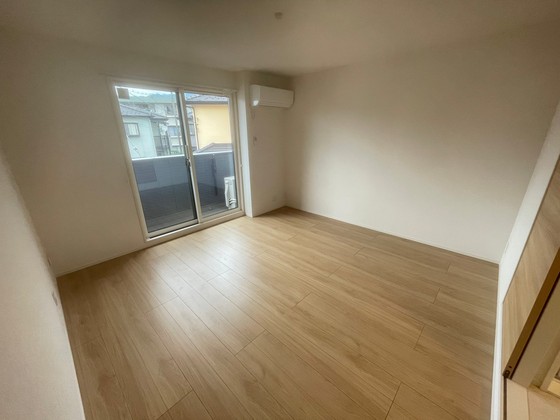 グリシーヌ串戸