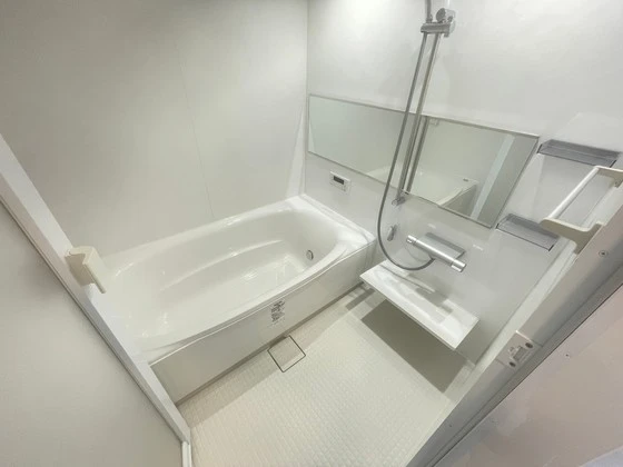 グリシーヌ串戸