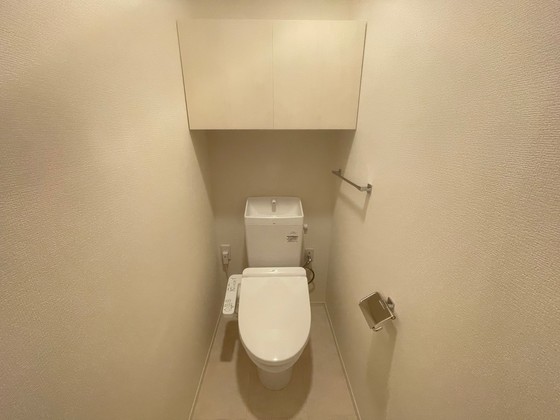 グリシーヌ串戸