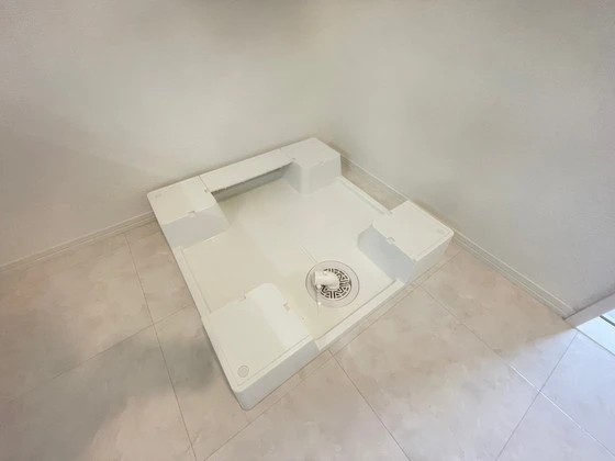 グリシーヌ串戸