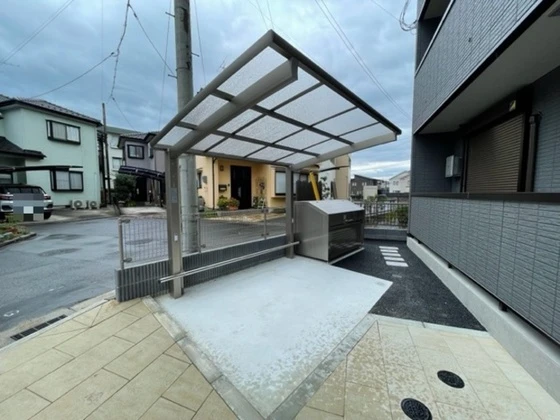 グリシーヌ串戸