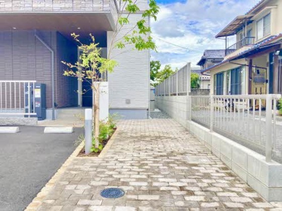 ティアラコート