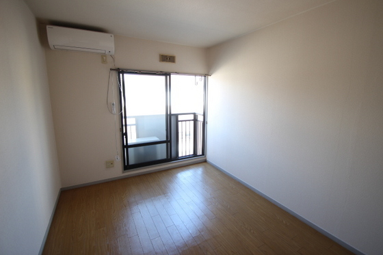 ビーライン青江C棟