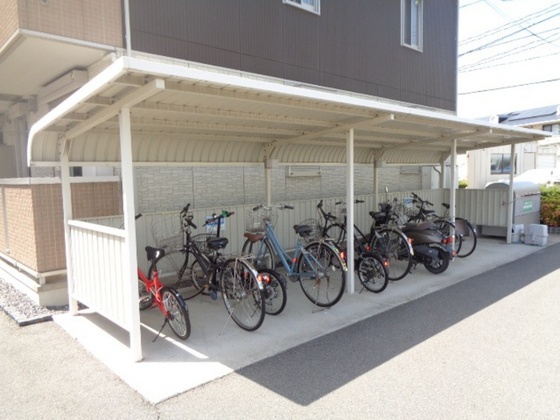 グランシャリオ A棟