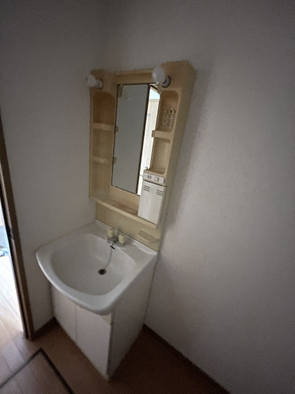 あくらコーポ B