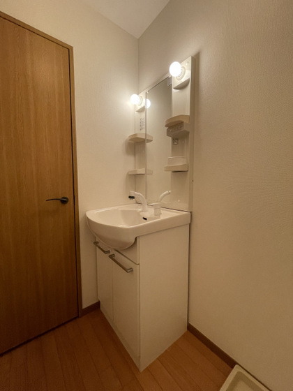 あくらコーポ B