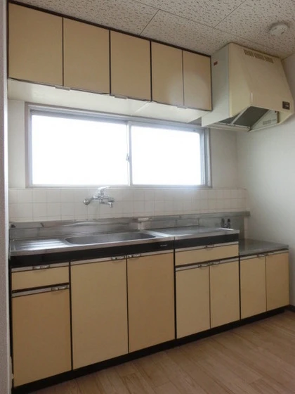 プレアール春日町