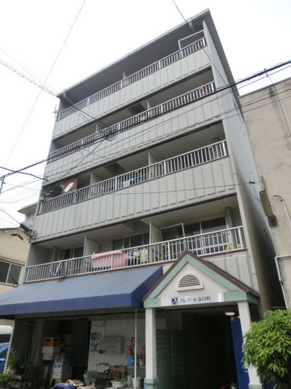 プレアール春日町