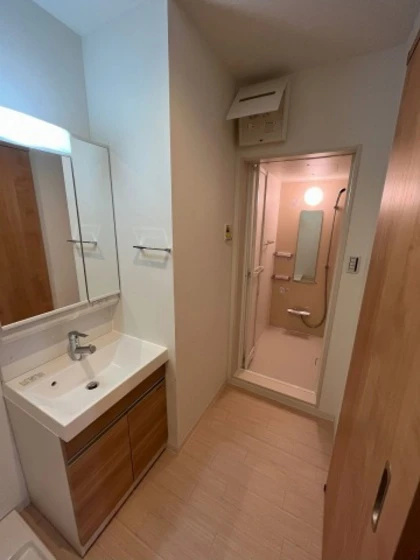 REGALEST LB 下伊福(レガリスト エルビー シモイフク)