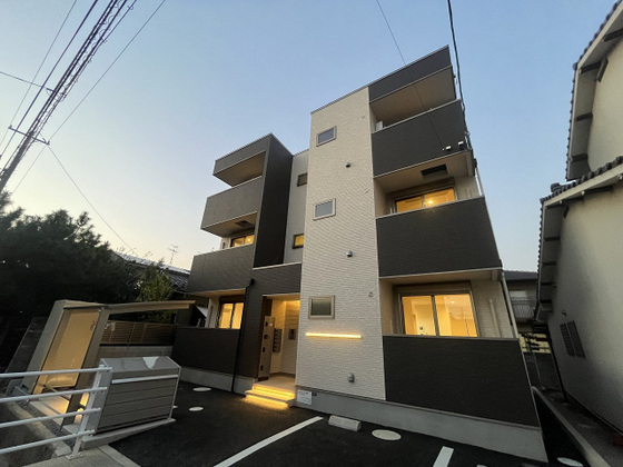 REGALEST LB 下伊福(レガリスト エルビー シモイフク)