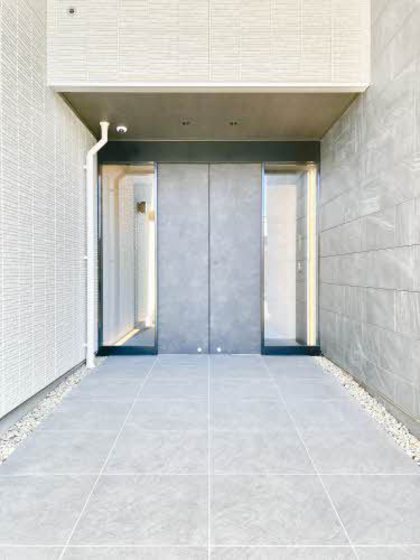 グランキューブ中井