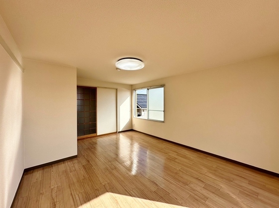 ラ・パルテール福富 壱番館