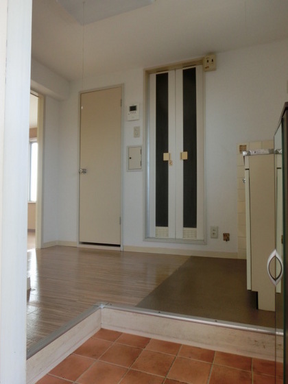 ラ・パルテール福富 壱番館