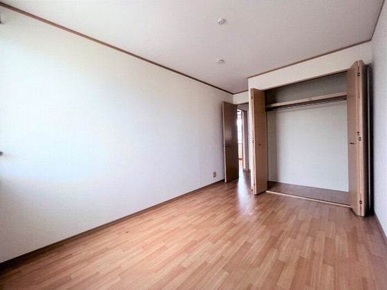 ヴィラ ジャスティス C