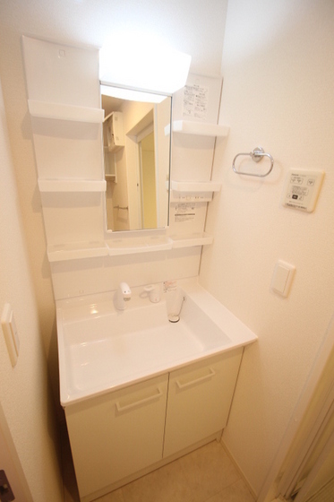 ラウレア福田 A棟