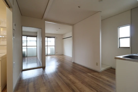 ドミール平野 A棟