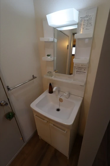 ドミール平野 A棟