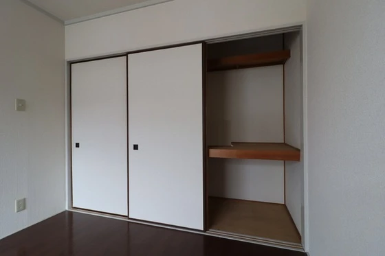 ドミール平野 A棟