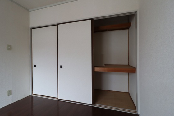 ドミール平野 A棟