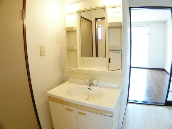 コーポ・レーベン A