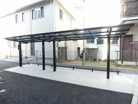 プレミア尾長西 A棟