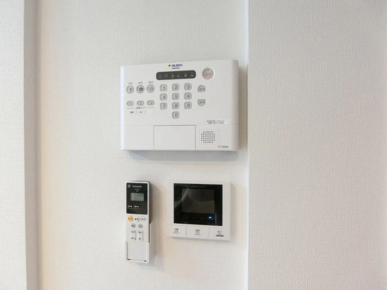 プレミア尾長西 B棟