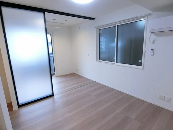 プレミア尾長西 B棟