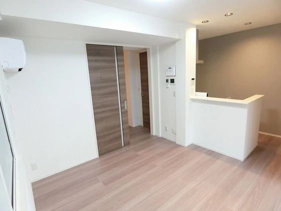 プレミア尾長西 B棟